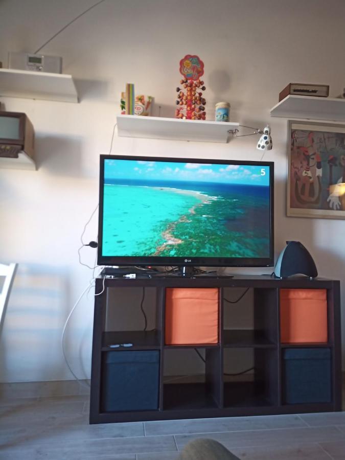 Grand F2 60Mq Centre Antibes, Proche Plages, Commerces, 2 Balcons, Parking, Train, Bus, Deco Vintage, Pet Friendly, Ideal Famille Ou 1-2 Couples Zewnętrze zdjęcie