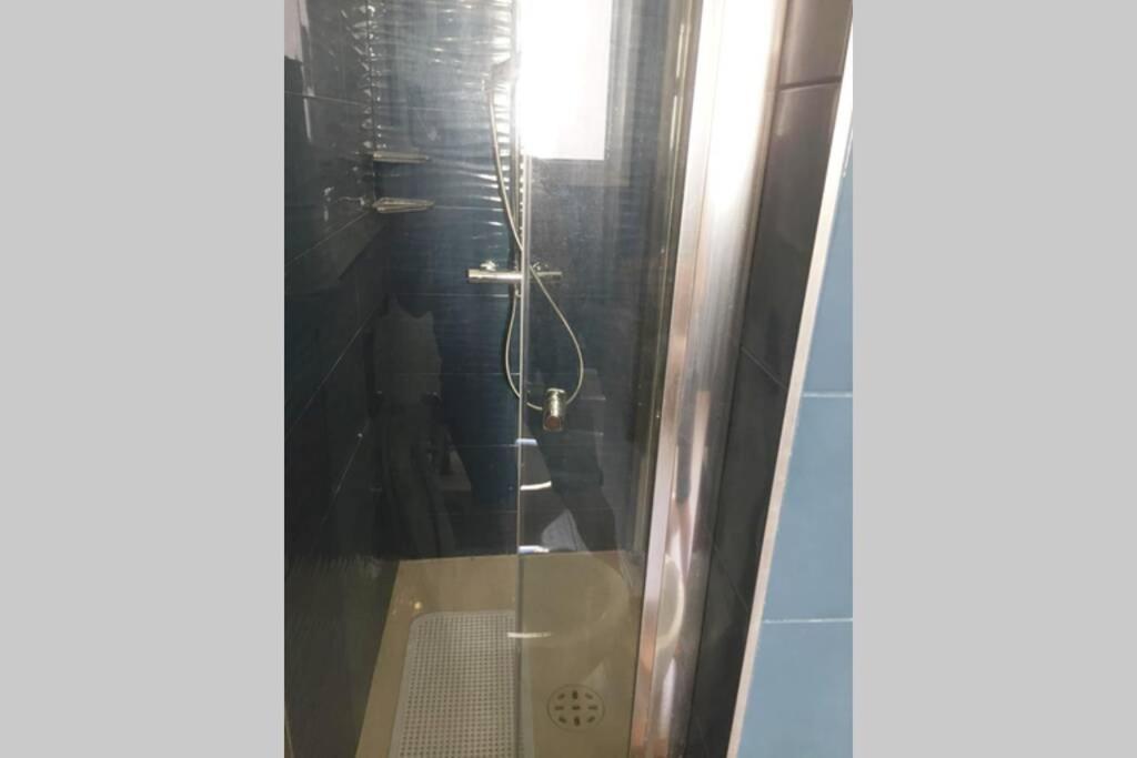 Grand F2 60Mq Centre Antibes, Proche Plages, Commerces, 2 Balcons, Parking, Train, Bus, Deco Vintage, Pet Friendly, Ideal Famille Ou 1-2 Couples Zewnętrze zdjęcie