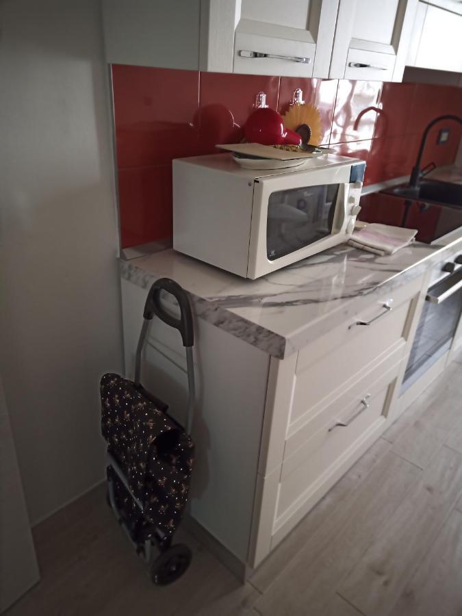 Grand F2 60Mq Centre Antibes, Proche Plages, Commerces, 2 Balcons, Parking, Train, Bus, Deco Vintage, Pet Friendly, Ideal Famille Ou 1-2 Couples Zewnętrze zdjęcie