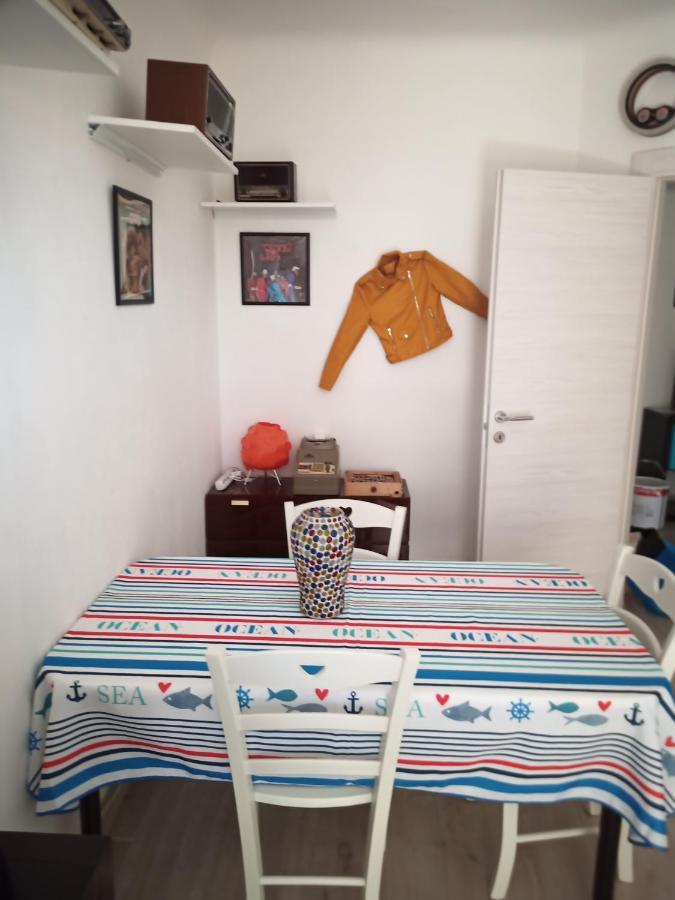 Apartament Grand F2 60Mq Centre Antibes, Proche Plages, Commerces, 2 Balcons, Parking, Train, Bus, Deco Vintage, Pet Friendly, Ideal Famille Ou 1-2 Couples Zewnętrze zdjęcie