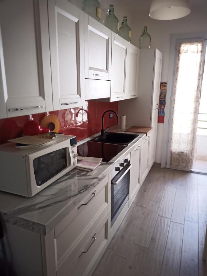 Grand F2 60Mq Centre Antibes, Proche Plages, Commerces, 2 Balcons, Parking, Train, Bus, Deco Vintage, Pet Friendly, Ideal Famille Ou 1-2 Couples Zewnętrze zdjęcie