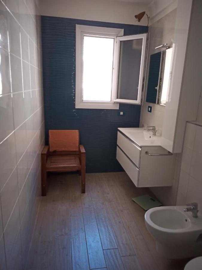 Grand F2 60Mq Centre Antibes, Proche Plages, Commerces, 2 Balcons, Parking, Train, Bus, Deco Vintage, Pet Friendly, Ideal Famille Ou 1-2 Couples Zewnętrze zdjęcie