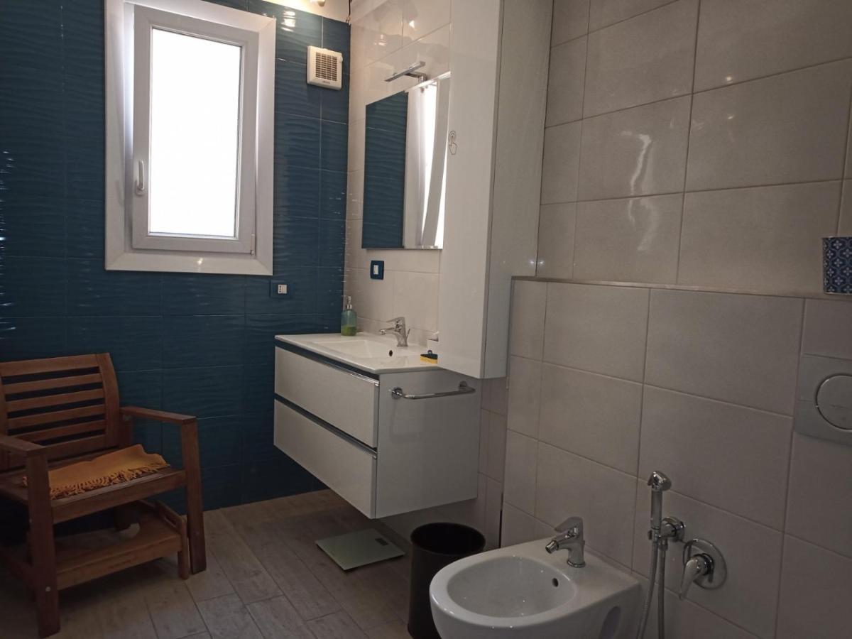 Grand F2 60Mq Centre Antibes, Proche Plages, Commerces, 2 Balcons, Parking, Train, Bus, Deco Vintage, Pet Friendly, Ideal Famille Ou 1-2 Couples Zewnętrze zdjęcie
