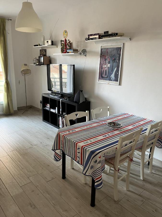 Apartament Grand F2 60Mq Centre Antibes, Proche Plages, Commerces, 2 Balcons, Parking, Train, Bus, Deco Vintage, Pet Friendly, Ideal Famille Ou 1-2 Couples Zewnętrze zdjęcie