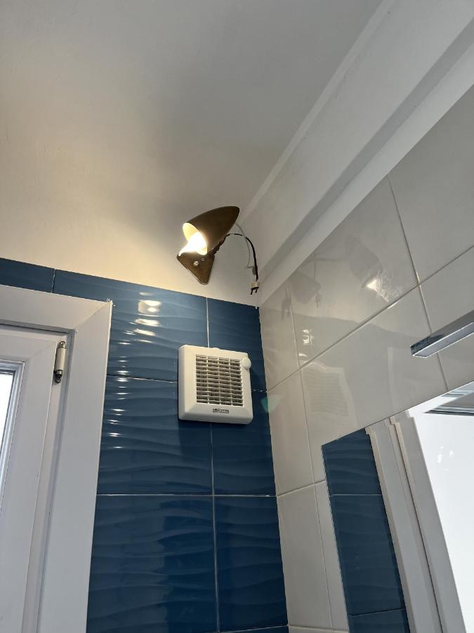 Grand F2 60Mq Centre Antibes, Proche Plages, Commerces, 2 Balcons, Parking, Train, Bus, Deco Vintage, Pet Friendly, Ideal Famille Ou 1-2 Couples Zewnętrze zdjęcie