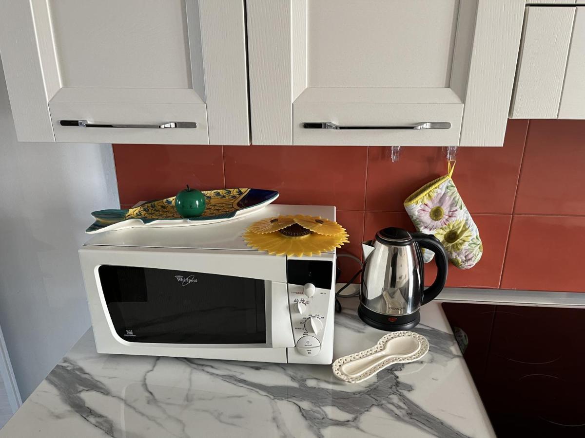 Grand F2 60Mq Centre Antibes, Proche Plages, Commerces, 2 Balcons, Parking, Train, Bus, Deco Vintage, Pet Friendly, Ideal Famille Ou 1-2 Couples Zewnętrze zdjęcie
